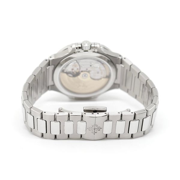 Patek Philippe Nautilus 7118/1A-001